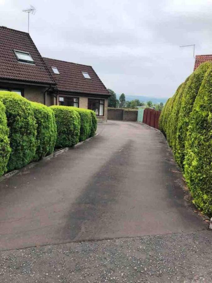 Lovely 1-Bed House In Stirling Exterior photo